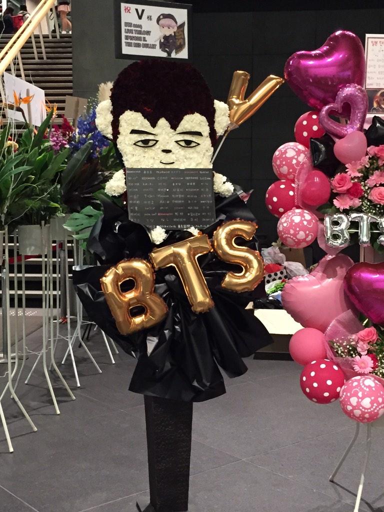 <a href="/taetae_planning/">テテ企画</a> 
可愛い特典ありがとうございました(*&gt;ω&lt;*)♡

お花実際にみて...凄く可愛かったです♡
ばっちり撮りました✨

お花手配等色々とありがとうございました〜
そしてお疲れ様でした(*^^*)
