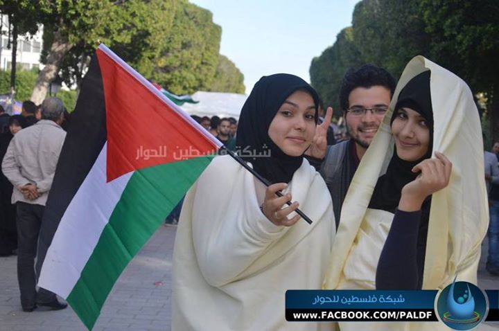 paldf's tweet photo. #صور | #تونس|وقفة احتجاجية تنديدا بالاعتداءات الصهيونية على الأقصى بعنوان لبيك اقصانا
تصوير صديق الصفحة العم نور
رقم2 http://t.co/vhqL9Afj8N