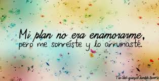 SrtPareja's tweet photo. Mi plan no era enamorarme, pero me sonreíste y lo arruinaste. http://t.co/m7C1AFsp6Y