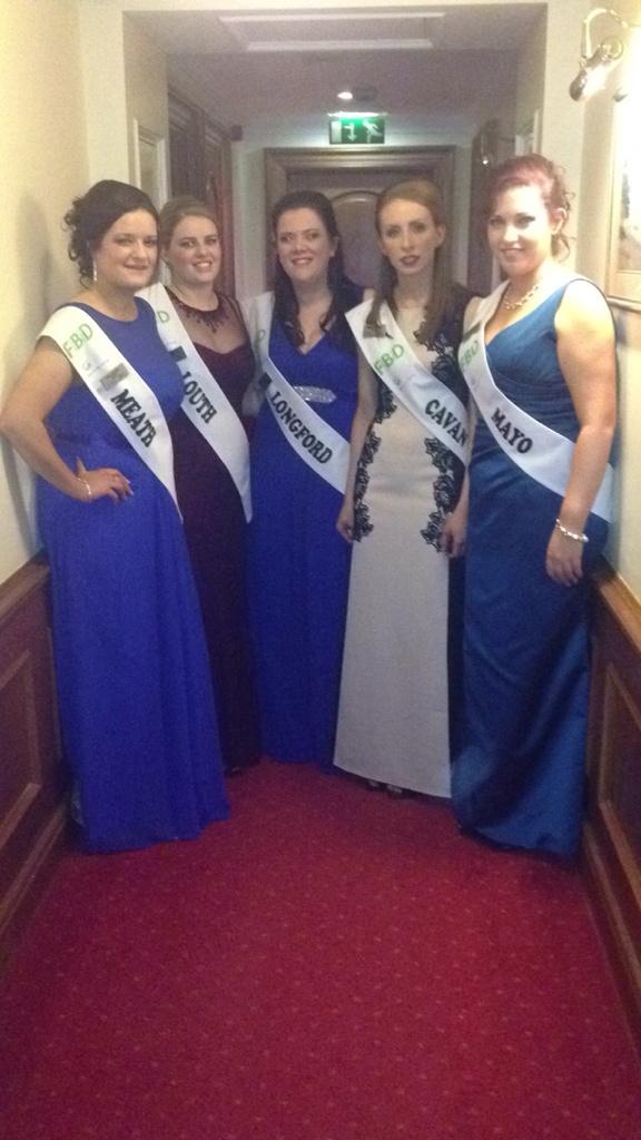 olenehan89's tweet photo. Queen of the Land #macraweekends #meathqueen @MacranaFeirme @Queen_of_Land http://t.co/Z9vwKMKUVf
