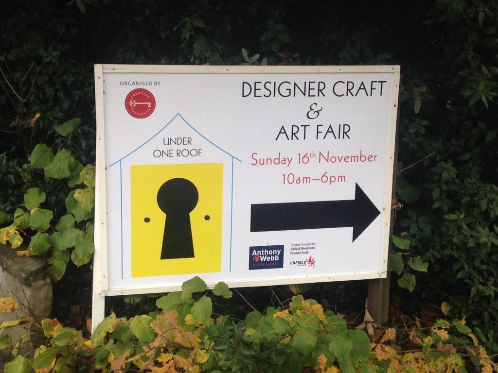 ianpuddick's tweet photo. Cheryl Powling hand made #stainedGlass loving made in Southgate London N14 #openstudios2014 

@openstudiosart http://t.co/RURc5i6N3h