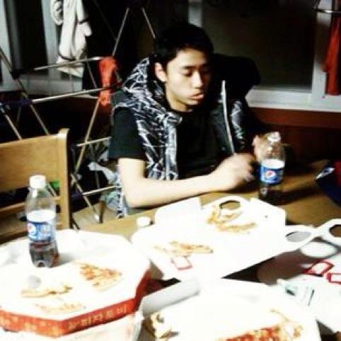 UnicornsBrazil's tweet photo. [FOTOS] Predebut - sungjoo
#1MonthwithUNIQ http://t.co/zLnZcXKLfV