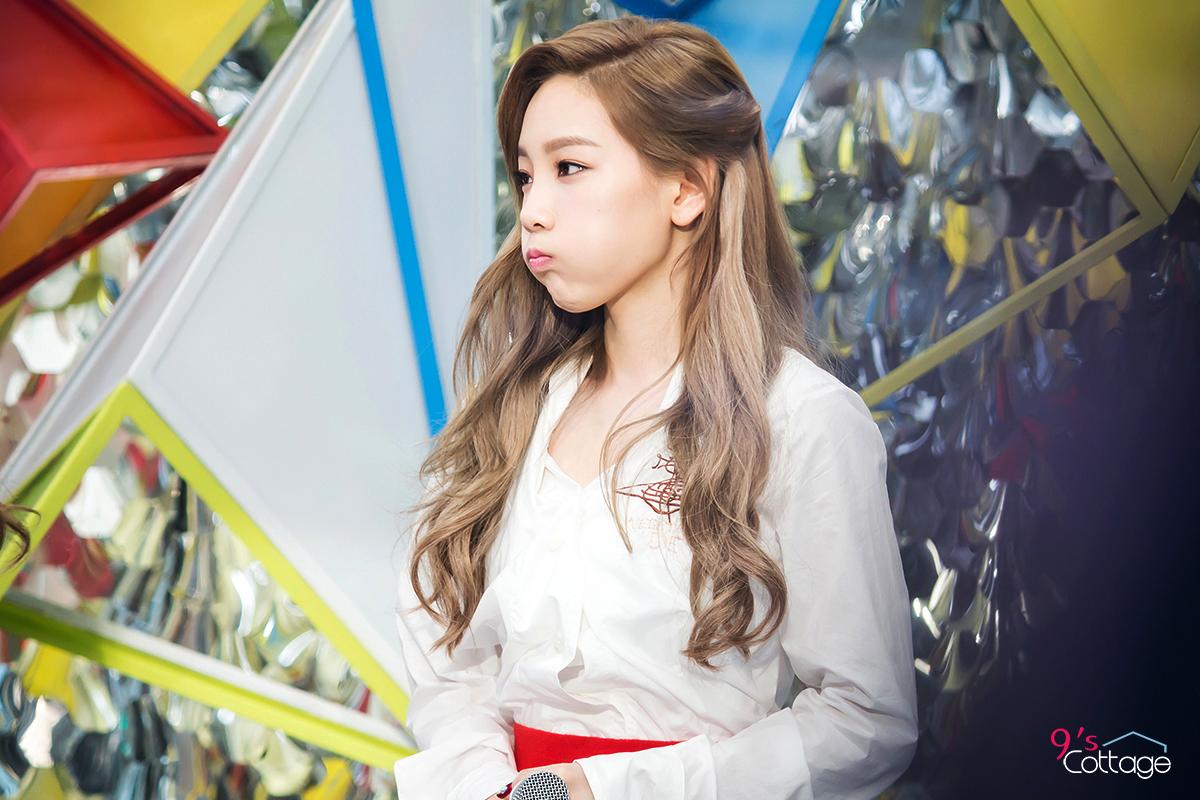 GirlsCottage's tweet photo. 140918 Taeyeon @ Mnet Open Studio (1) http://t.co/69l0SndyDG http://t.co/CymLwCuXYL http://t.co/UN0ZQgnlDr http://t.co/BNJcFljfUF