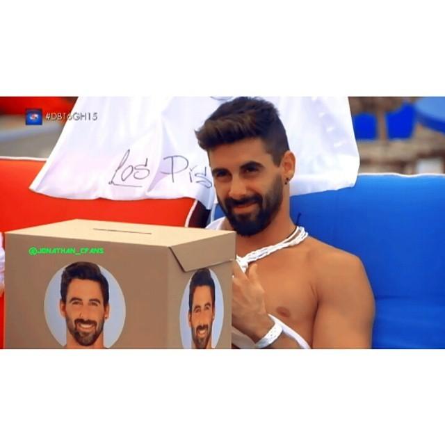 realityopp's tweet photo. Esa sonrisa como si fuera la de un Ángel.
#GH15
#jonathanGH15 de @jonathangh15 Opina en Yopp: http://t.co/XAZ5iawX3B http://t.co/Q6of61k1PX