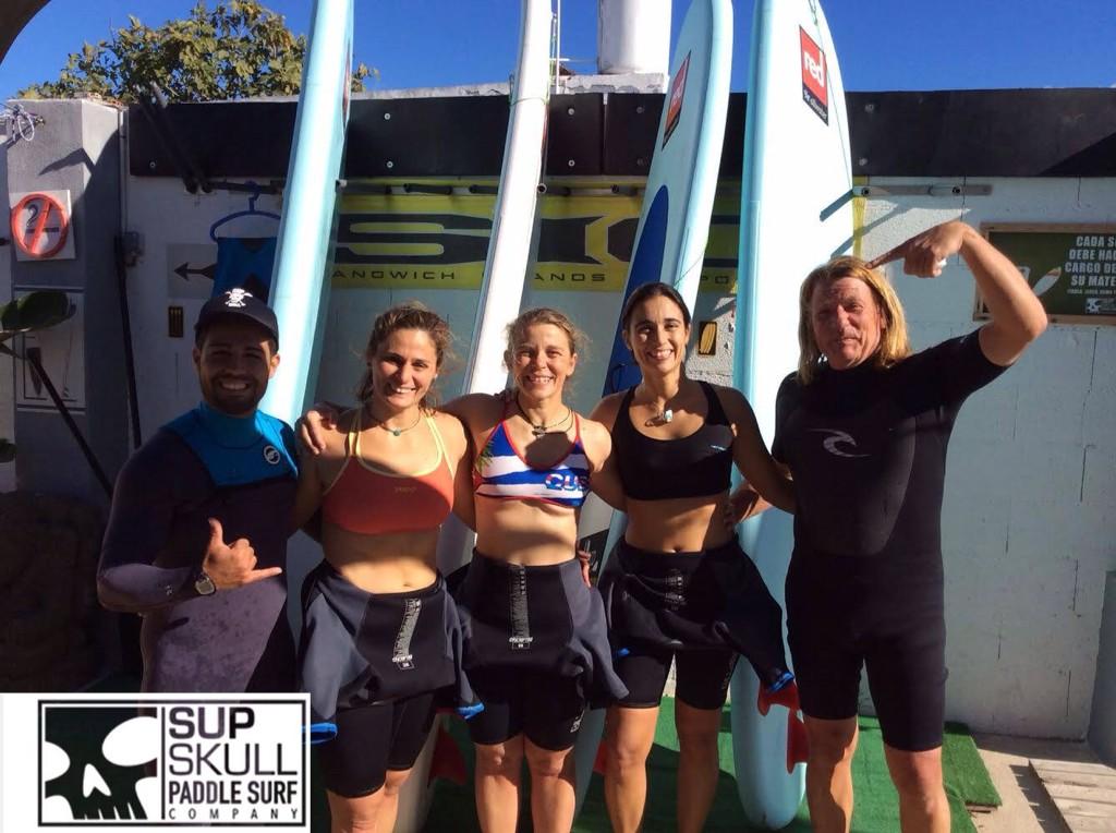 SupSkull's tweet photo. En #SUPSKULL se rema hasta con viento. #UPwind @IO_SUP #StandUpPaddle #Paddle #Surf http://t.co/YYisDzd77i