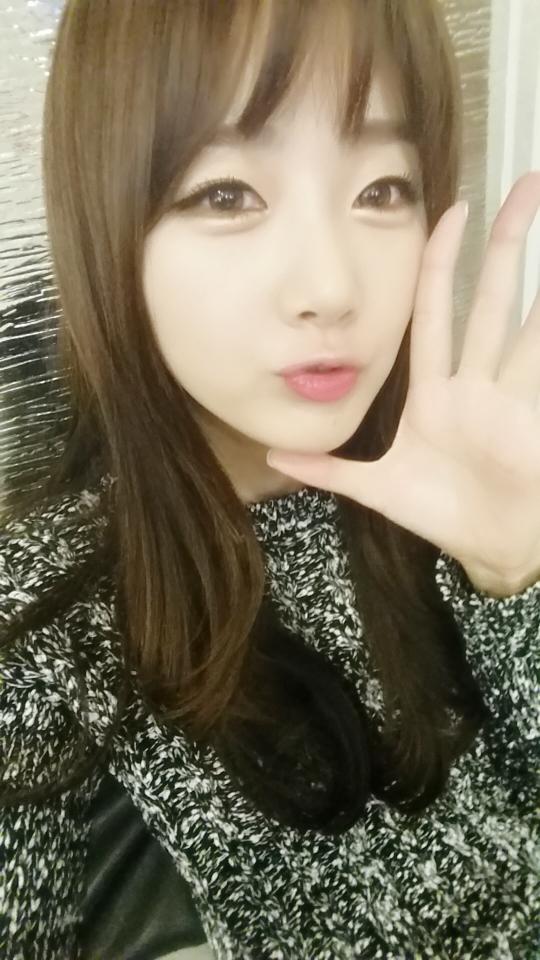 CJyeoja's tweet photo. New ava http://t.co/Tf5hCM7S5G