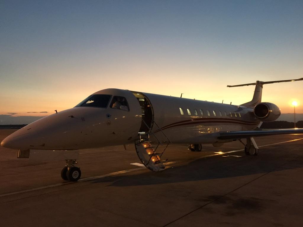 IanJamesPoulter's tweet photo. Next stop Dubai. Come on.. The last tournament of the year to get a Win. http://t.co/26WHFayQix