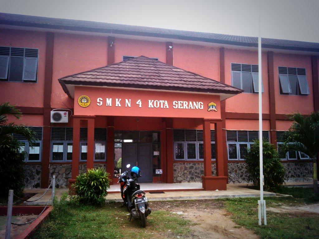 DISINI kita memulai Mimpi untuk menjadi manusia yang berguna bagi Nusa dan Bangsa