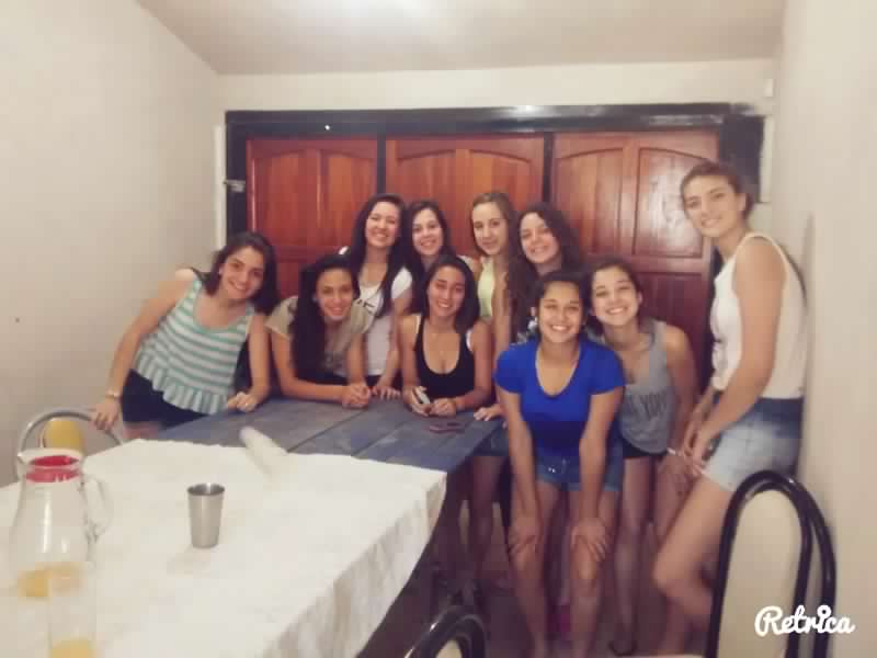 SalvaDelfi's tweet photo. #CumpleMagui #Amigas #LasAmo :* http://t.co/3nROOONnIO