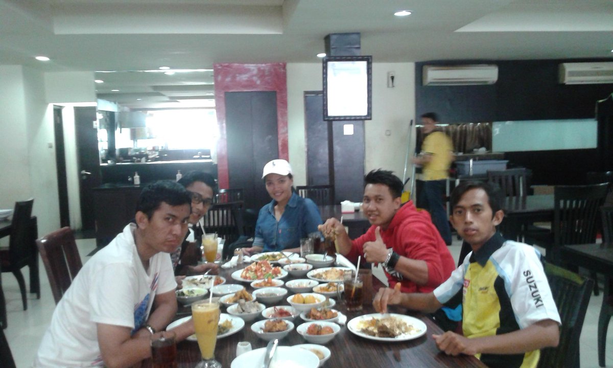 tyasfi tweet picture