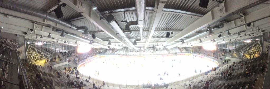 Die Aufwärmphase im Spiel Vienna Capitals vs. Olimpija Ljubljana – Foto: © Sportreport Vienna Capitals, Olimpija Ljubljana