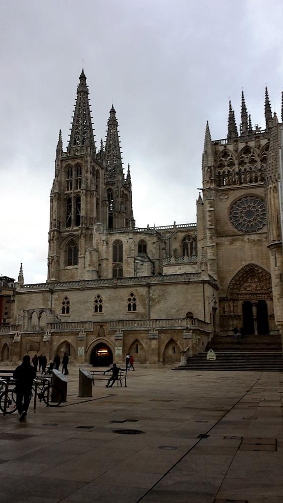 meryvelasco15's tweet photo. Se echaba de menos. #segovoley #burgos http://t.co/eZOuc3X1Bm