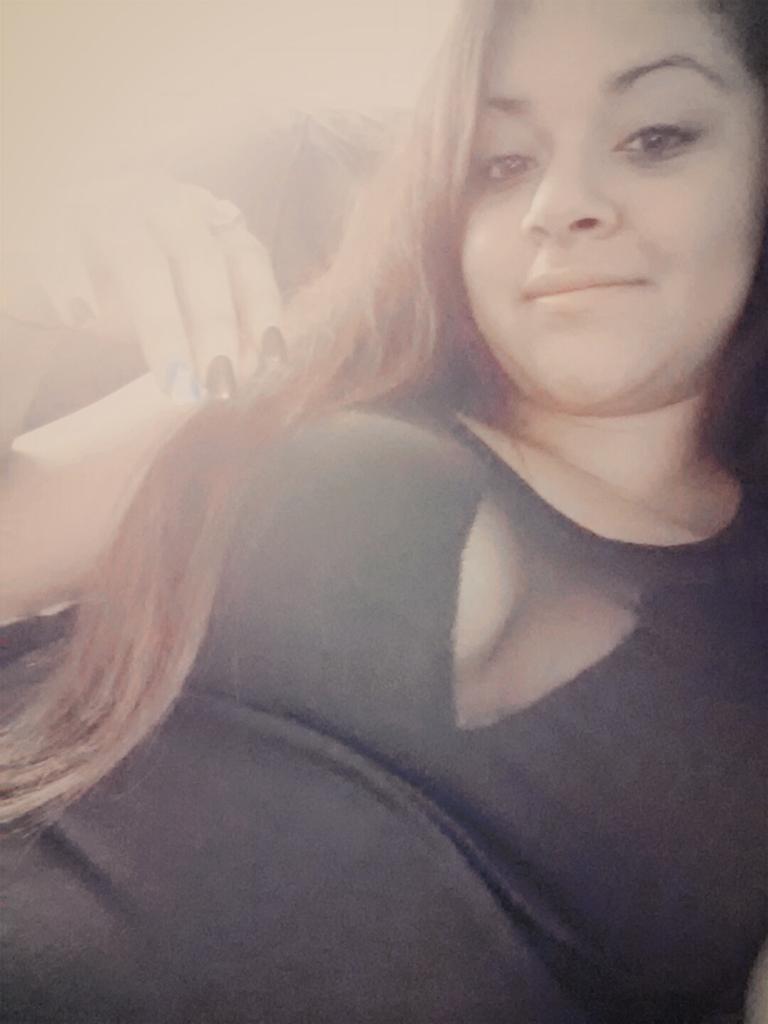 SimilyL's tweet image. #SingleLife