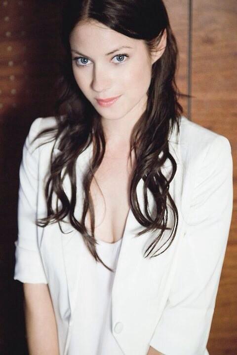 Happy birthday, Laura Ramsey! <3 