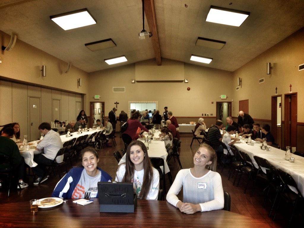 3sixtyMinistry's tweet photo. Pancake breakfast fundraiser is now!! Come to the parish hall for a delicious breakfast! #youthministry http://t.co/jfl6SMFH0T