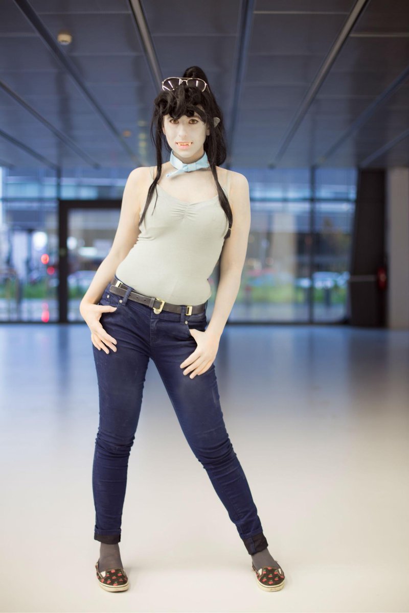 Quineapple's tweet photo. #AdventureTime #ATCosplay #Marceline #MarcelineBikerOutfit #MarcelineTheVampireQueen #MarcelineCosplay #Ep169 http://t.co/zulxfUXgEA