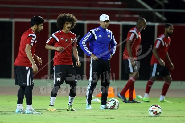 te9war's tweet photo. 2
صور تدريب
#الابيض_الاماراتي

#كاس_الخليج
#خليجي22
#خليجي_22
#كاس_الخليج
#الكويت_الامارات http://t.co/TW38yAtEPv