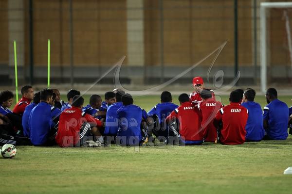 te9war's tweet photo. 2
صور تدريب
#الابيض_الاماراتي

#كاس_الخليج
#خليجي22
#خليجي_22
#كاس_الخليج
#الكويت_الامارات http://t.co/TW38yAtEPv