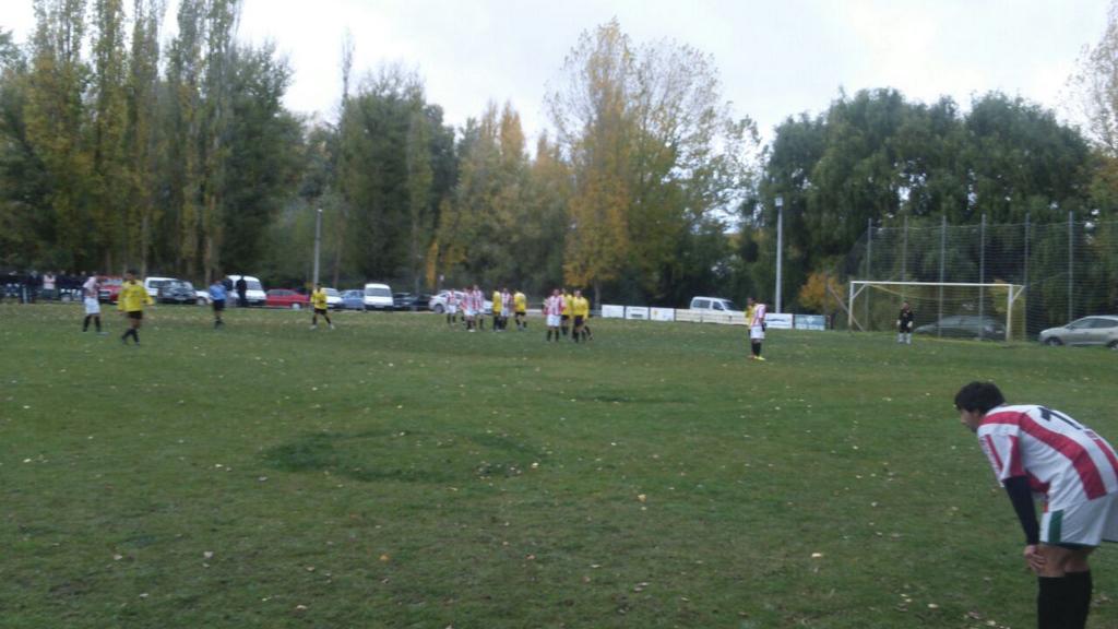 AT_Zamora's tweet photo. 3 puntos que nos permiten dormir en puestos champions y crear brecha con los equipos de mitad de tabla hacia abajo http://t.co/ymppEQz74y