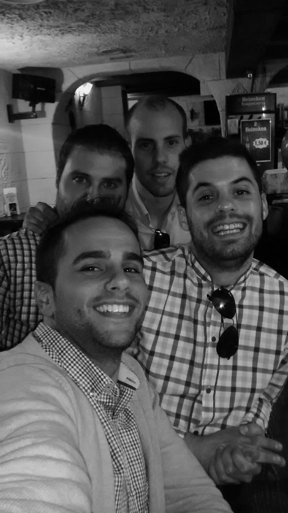 szapata11's tweet photo. Murcia...... @alexglez8  @cascarrica99  @HernndezSamuel http://t.co/pYdRtrY5ke