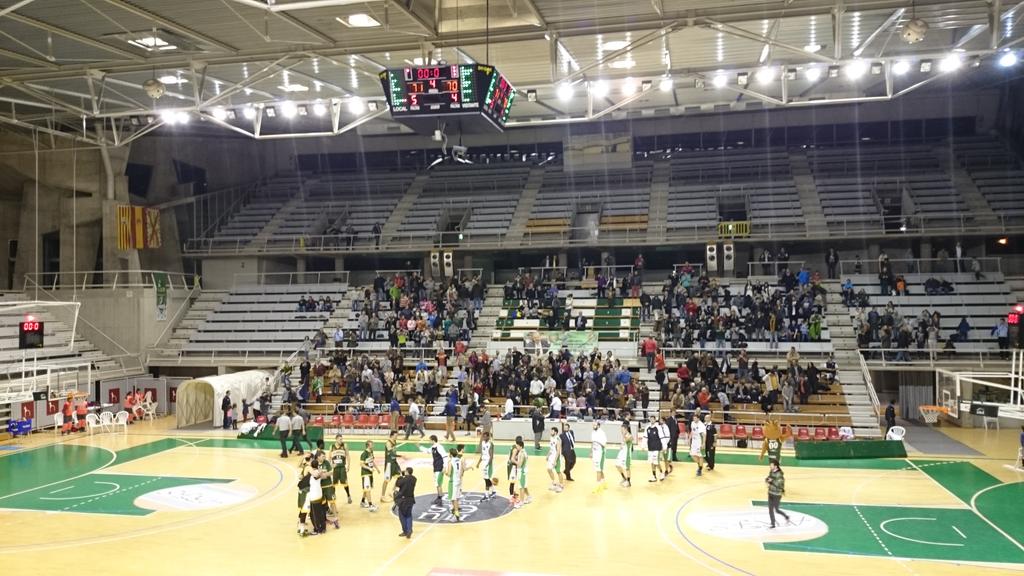 Josansb's tweet photo. Partidazo del @CBPenasHuesca Emoción hasta el último segundo http://t.co/Pdqxn8DEgy