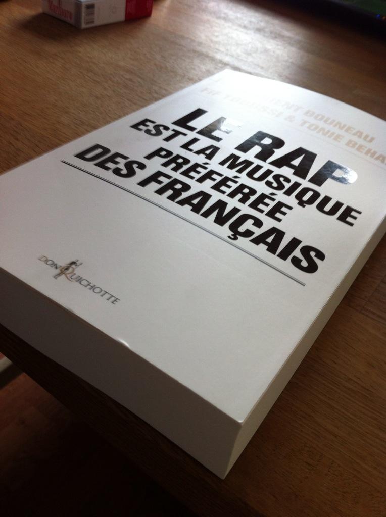Bambaam_Sly's tweet photo. Le rap est la musique préférée des français#livredon quichotte#laurentbouneau#fiftobossi#toniebehar#rap#hiphop#france http://t.co/2YwTJNZEyb