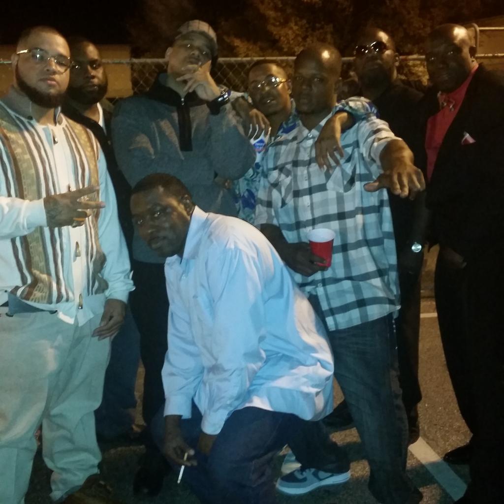 MEGABUCKS843's tweet photo. WE MADE HISTORY WITH THE MOVIE BIG SUCCESS ONLY THE START!! http://t.co/RuO1SOkD3S