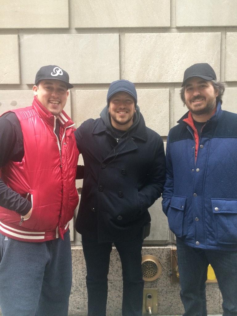 ryanmoshnyc's tweet photo. Got to meet my favorite guys on TV today! @SalVulcano @BQQuinn thanks for the pic guys! @truTVjokers http://t.co/TksKYtyhf3