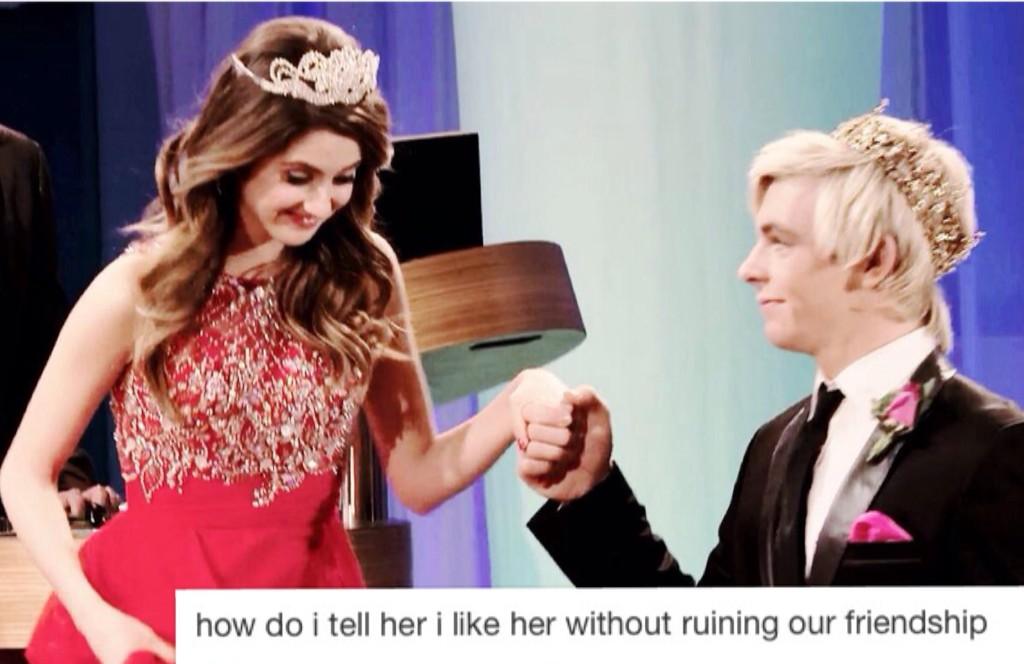 nowthisisharry's tweet image. Austin Moon starter pack.