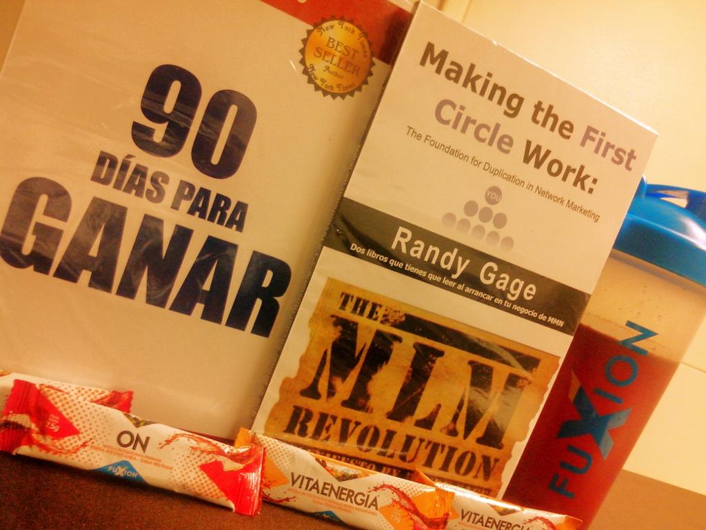 MaxLopezMLM's tweet photo. Empezamos! #FuXion #Peru #MLM http://t.co/Dy2kePMjZW