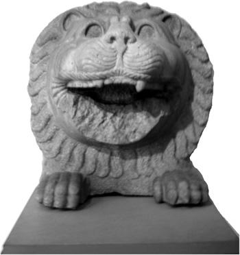 DemoFranca's tweet photo. @CasaLettori Il leone di Sulky Testa di leone in alabastro #protome solo muso e zampe#arte fenicia Museo Barraco Roma http://t.co/WMtcm2TOHu