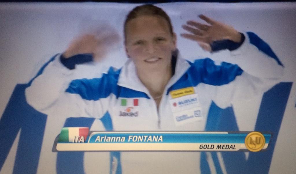 AryFontanaFC's tweet photo. #GOLDMEDAL for @AryFonta in 500 m final!! Wonderful!! 

#FONTANADORO #vamosAry #goarygo #IsuSkating #valtellina http://t.co/Y06tjyR7tj