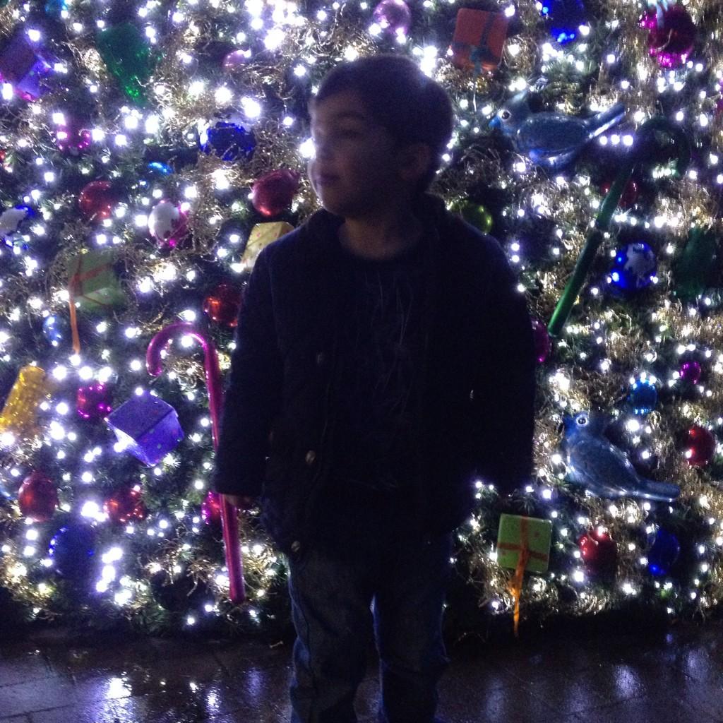 Georgiam88's tweet photo. @paultonspark #Christmas http://t.co/G78wnbl8qR