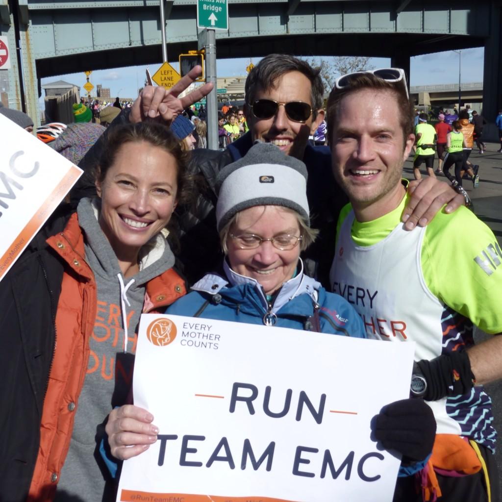 biggsytravels's tweet photo. My fav NYC pic! :) 20 miles into the @nycmarathon w/ @CTurlington, @nuBeefied &amp; my mum for @everymomcounts #TeamEMC http://t.co/KnGzQxhkOZ
