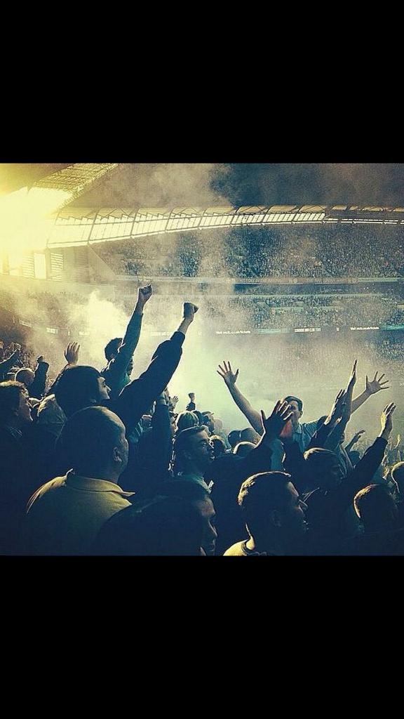 UltrasUnited_'s tweet photo. Chealsea #Awaydays http://t.co/3H9LY1CtOz
