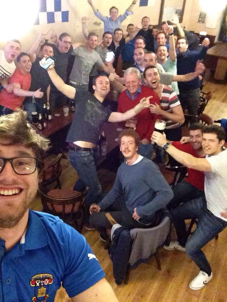 ConorCM's tweet photo. The J8s become the J7s! Go on the lads!! 👍🍺🏆 #promoted #vinnies @StVincentsGAA1 http://t.co/KTSs70KcXZ
