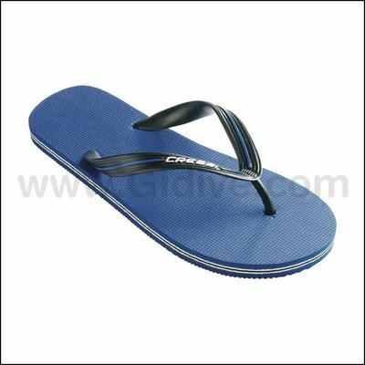 SpanishMomProbs's tweet photo. The Hispanic Mom Starter Pack http://t.co/RRuzLM2dkL