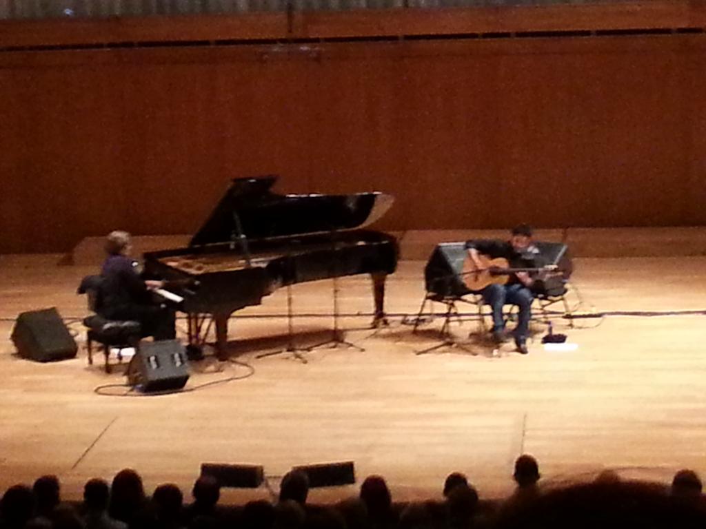 MigueGaitero's tweet photo. Muy buen concierto del Chano y del Niño Josele en el Festival Internacional de Jazz de Granada http://t.co/xVWlr7HcAd