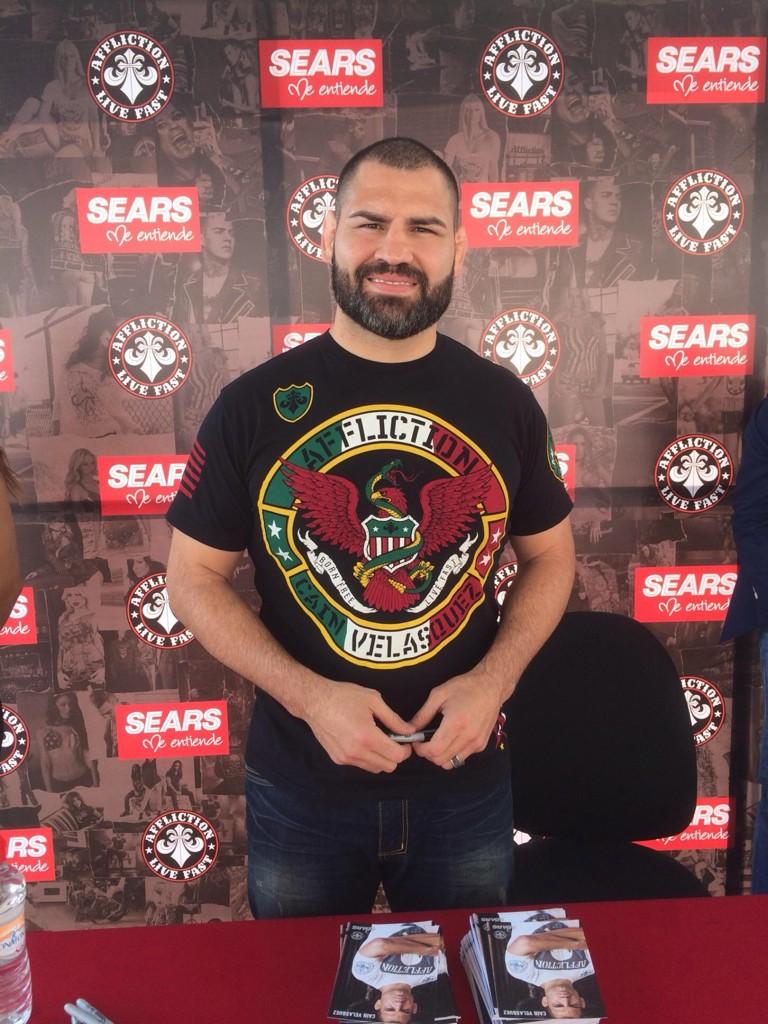 Affliction's tweet photo. Thank you to everyone that made it out to the signing! @cainmma #AfflictionSports http://t.co/ohOshJdhAR