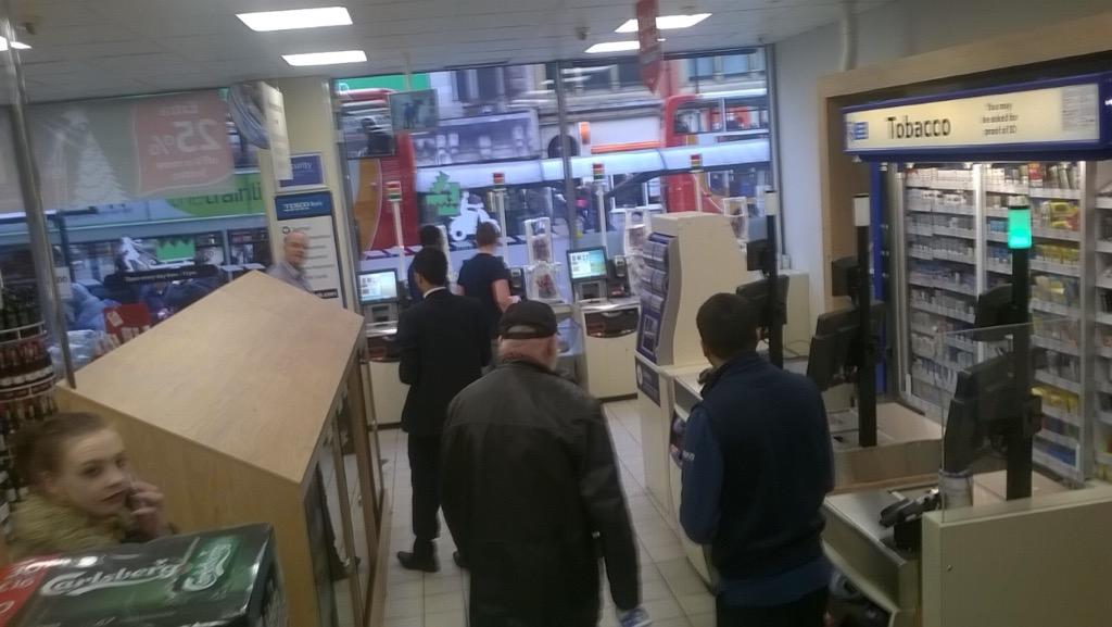 Great launch of the new till configuration in <a href="/Piccadilly5322/">Tesco Piccadilly Mcr</a> today. Queues are a thing of the past <a href="/philwoodhouse/">Phil Woodhouse</a>