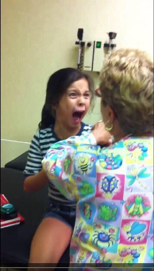 exhaIers's tweet photo. After you stub your toe twice in a row. http://t.co/Rf1MQw8RRs