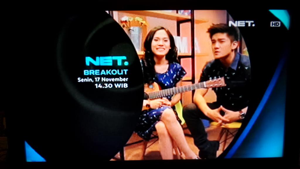 ssheinafiaz's tweet photo. Jangan lupa hari ini pk 14.30 waktunya @sherylsheinafia & @boywilliam @breakoutnet #breakoutnettoplist http://t.co/haQvkPmCAU
