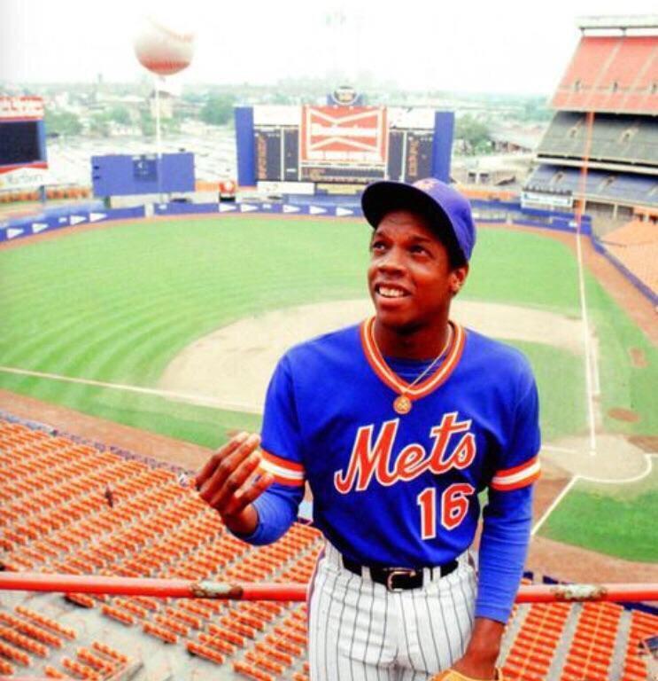 Happy Birthday to Dwight Gooden he is 50 today! 