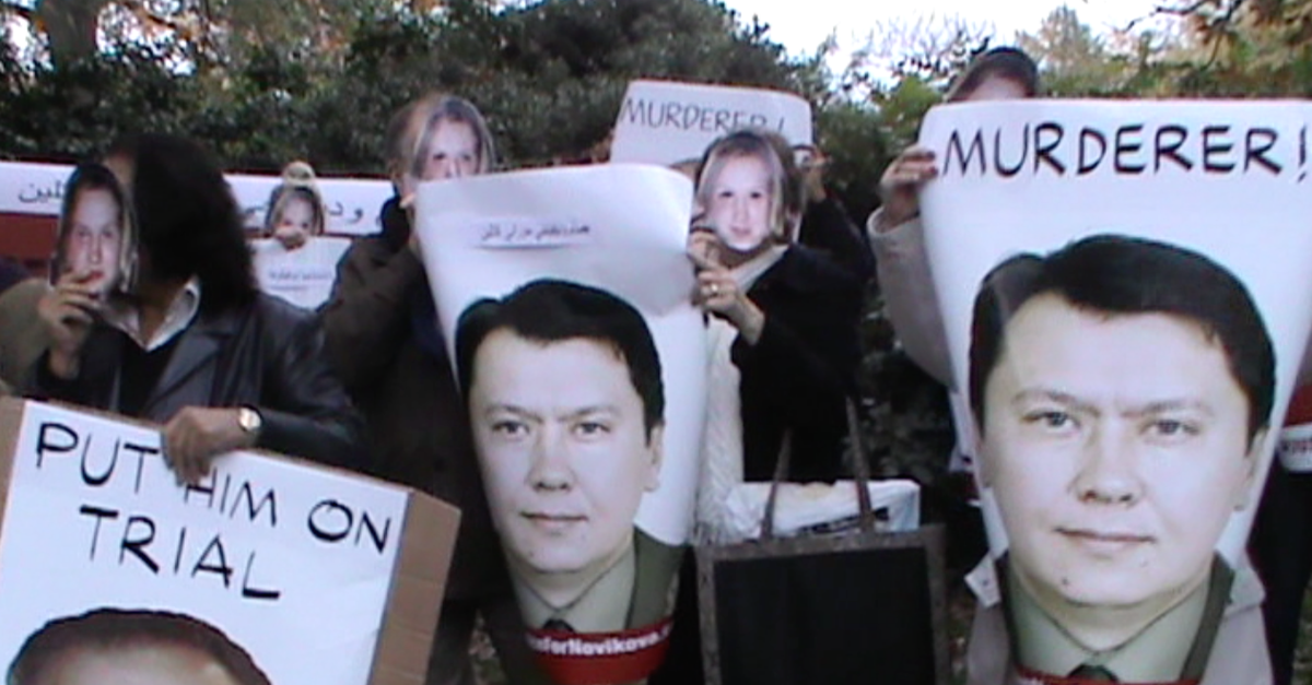 ProsecuteAliyev's tweet image. Nov 15 London protest against #RakhatAliyev and #Hourani for Anastasiya Novikova #murder. Exclusive pic. #Kazakhstan