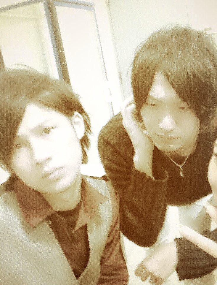 0Union's tweet photo. もう冬か。
俺も、なばりてえ。
※なばな行きてえ。

今日も、出勤前に、
安���のゆうやさん宅でスマブラw

とりあえず仮眠。笑 http://t.co/7EKt9wDJOp