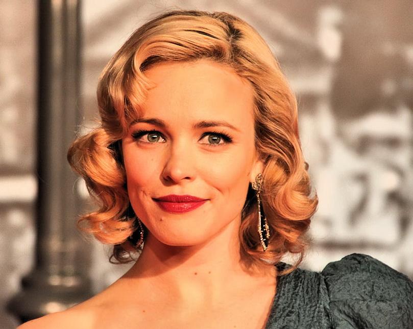  wishes the gorgeous Rachel McAdams, a very happy birthday! 