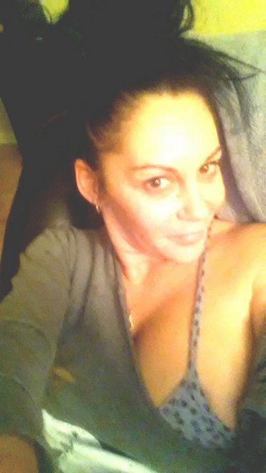Good Night to all my Sexy Twitter Peeps. @IdealImageModel @FlamboyantFag @rev_danger @Blowbangfan Xoxoxo<a class="tags" href="/tag/idealimagemodel">@idealimagemodel</a><a href="/tag/nomakeup"class="tags"><span>#nomakeup</span></a><a href="/tag/watchingtv"class="tags"><span>#watchingtv</span></a><a href="/tag/justchilling"class="tags"><span>#justchilling</span></a>