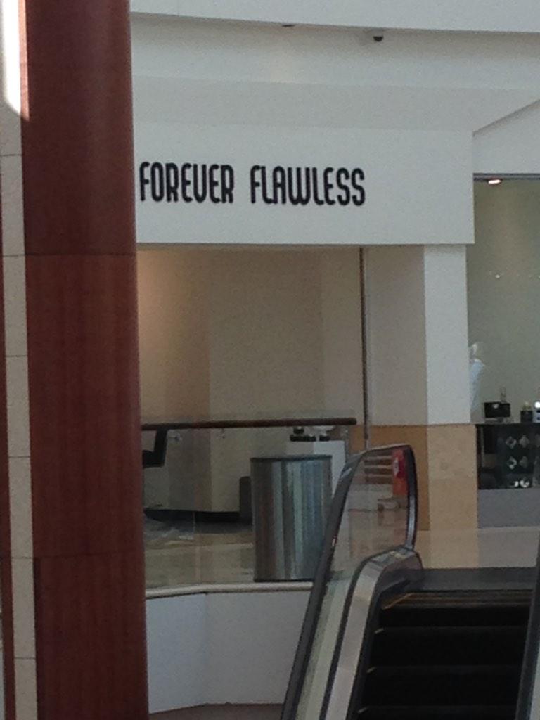 AFangirl5's tweet photo. Hey @mitchgrassi @scotthoying I found a store for you guys http://t.co/15WDqIgs7f