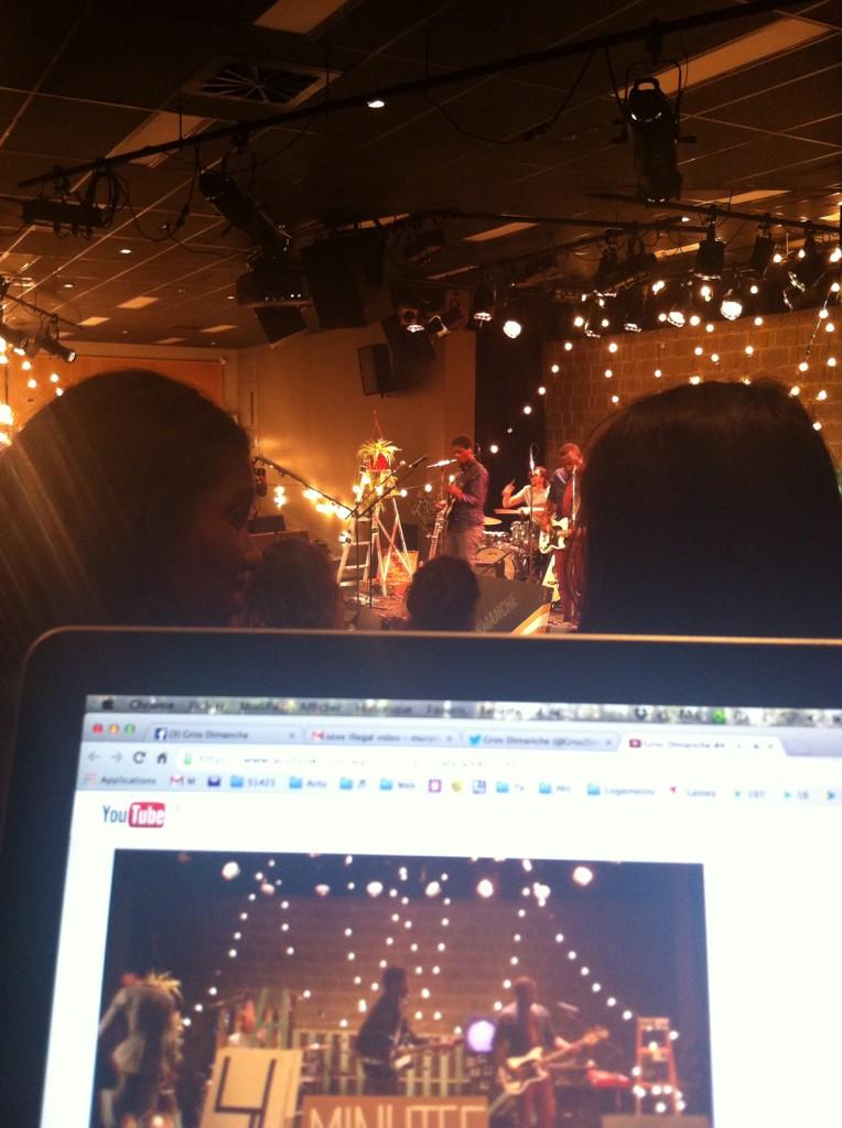 .@Karim_Ouellet sur scène! lafabriqueculturelle.tv/capsules/2743/…