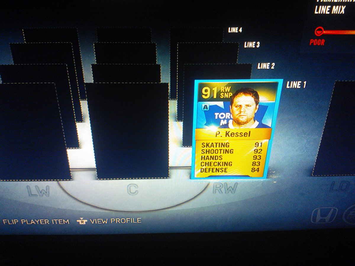 TradesFerda's tweet photo. KESSEL GIVEAWAY BOYS RETWEET SHOUTOUTS APPRECIATED :) http://t.co/9Bonzu6faG